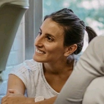LARA BUEY 344px