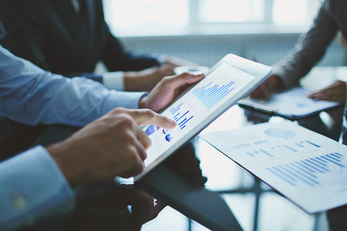 main feature Analyzing electronic document