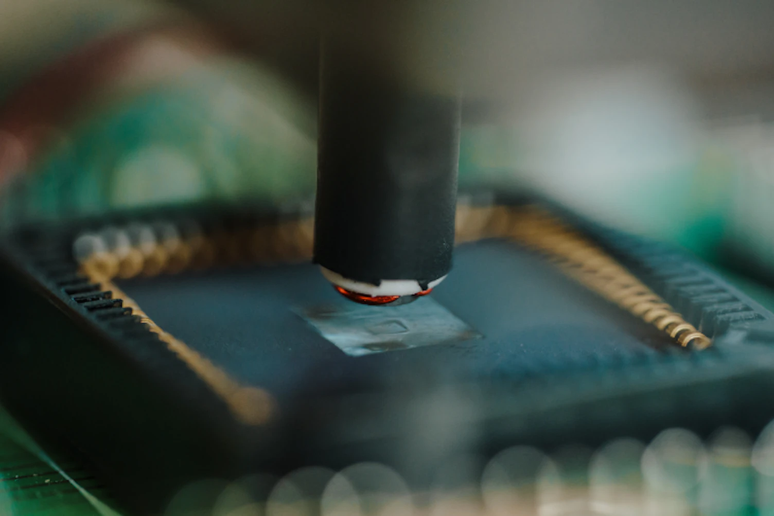 main feature Microchip