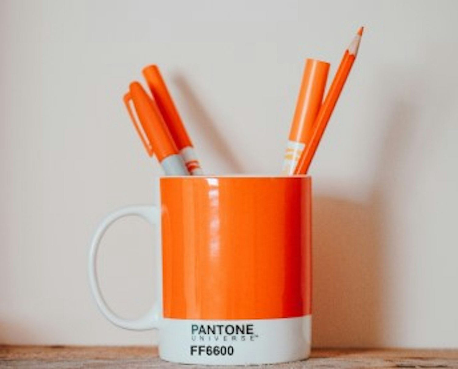 orig orange pen holder 344