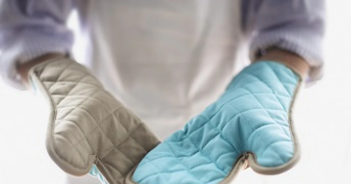 Domestic Oven Gloves CE Mark PPE Updates 2018 SGS United Kingdom domestic-oven-gloves-ce-mark-ppe-updates-2018-sgs-united-kingdom