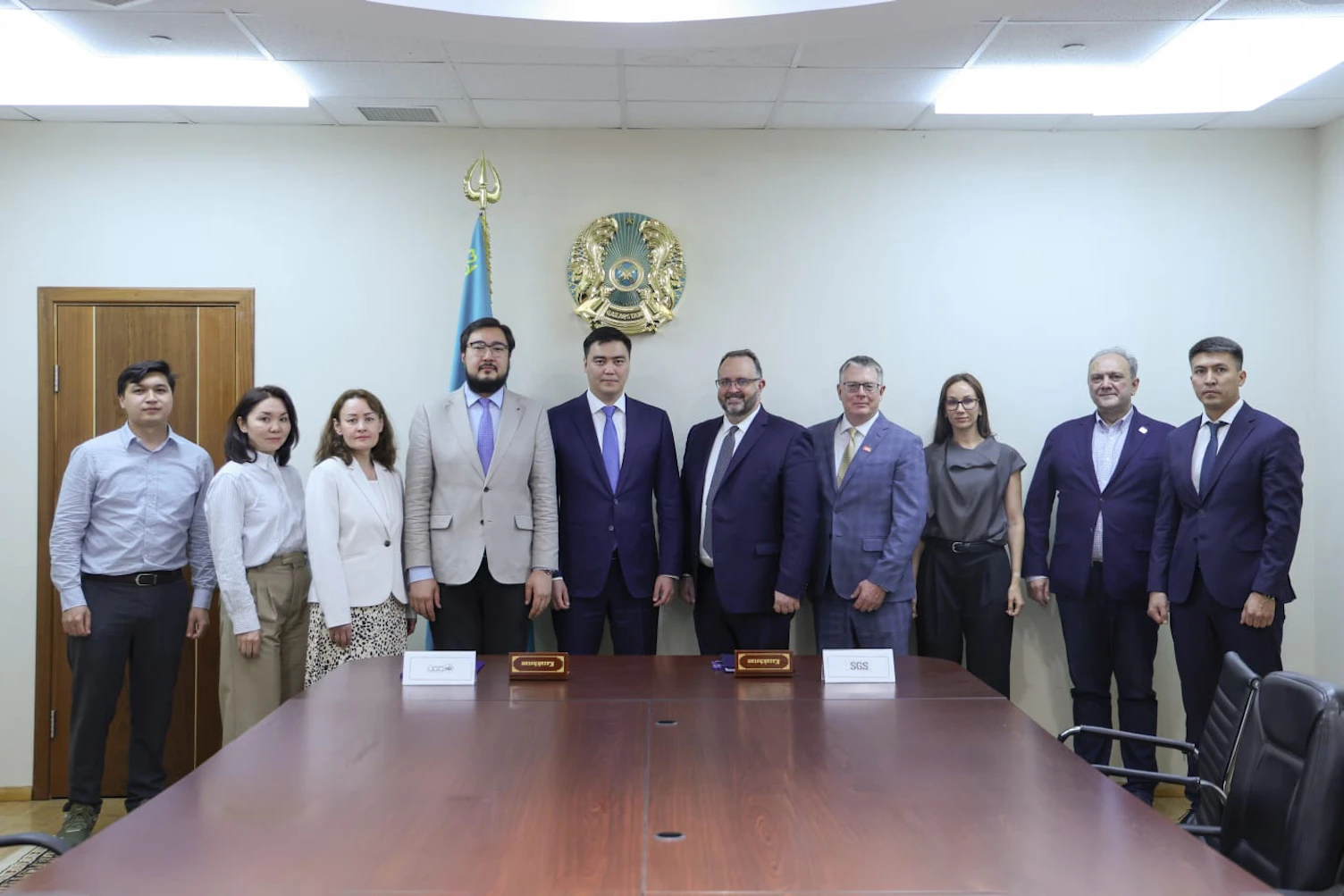 SGS and the Ministry of Industry and Construction of the Republic of Kazakhstan discussed prospects for cooperation in the geological industry