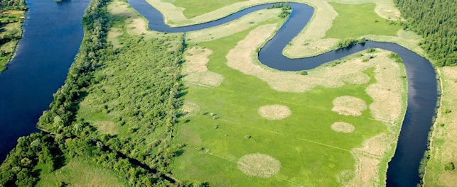 วิวทางอากาศของแม่น้ำ