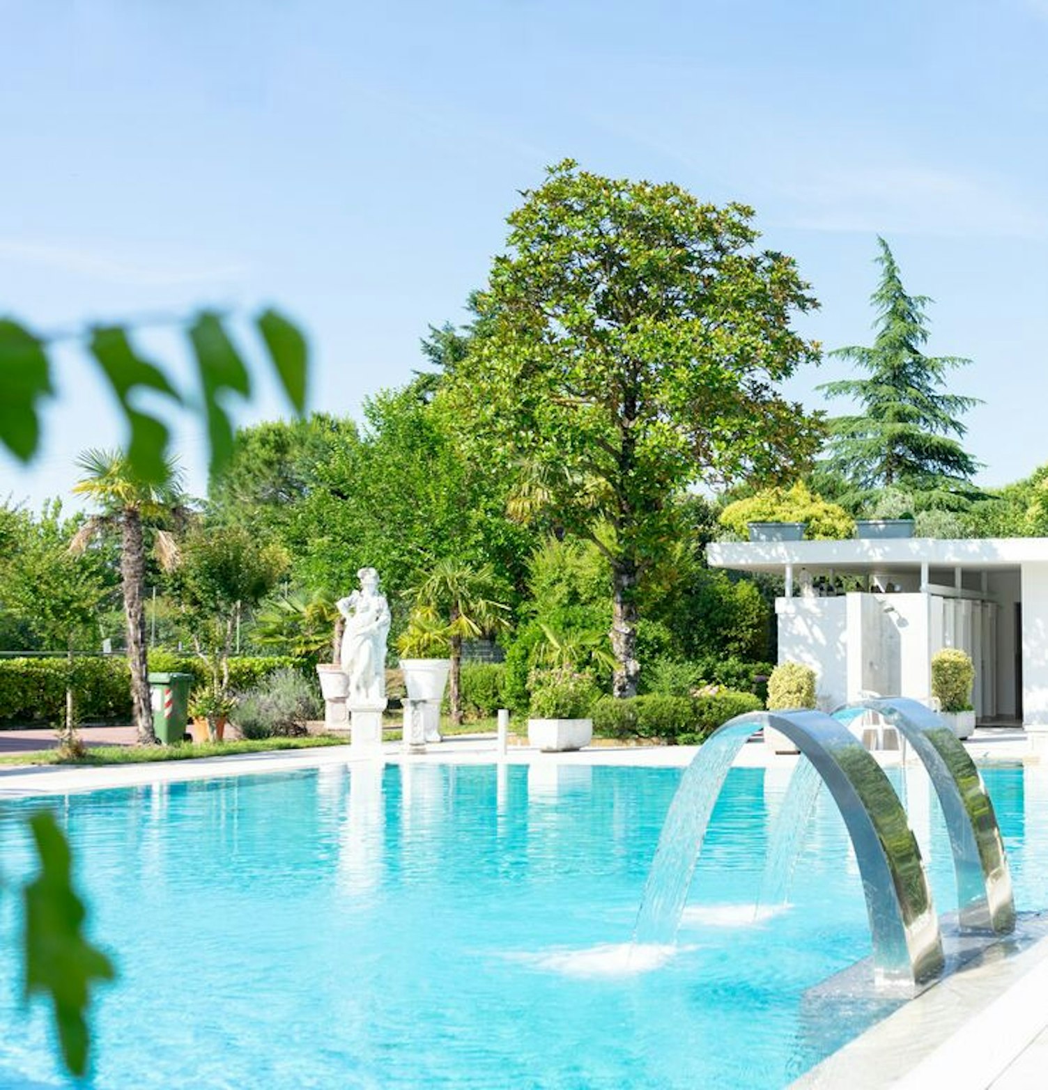 medium-Swimming Pool