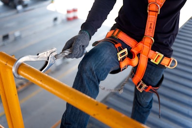 Construction Worker Use Safety Harness and Safety Line
