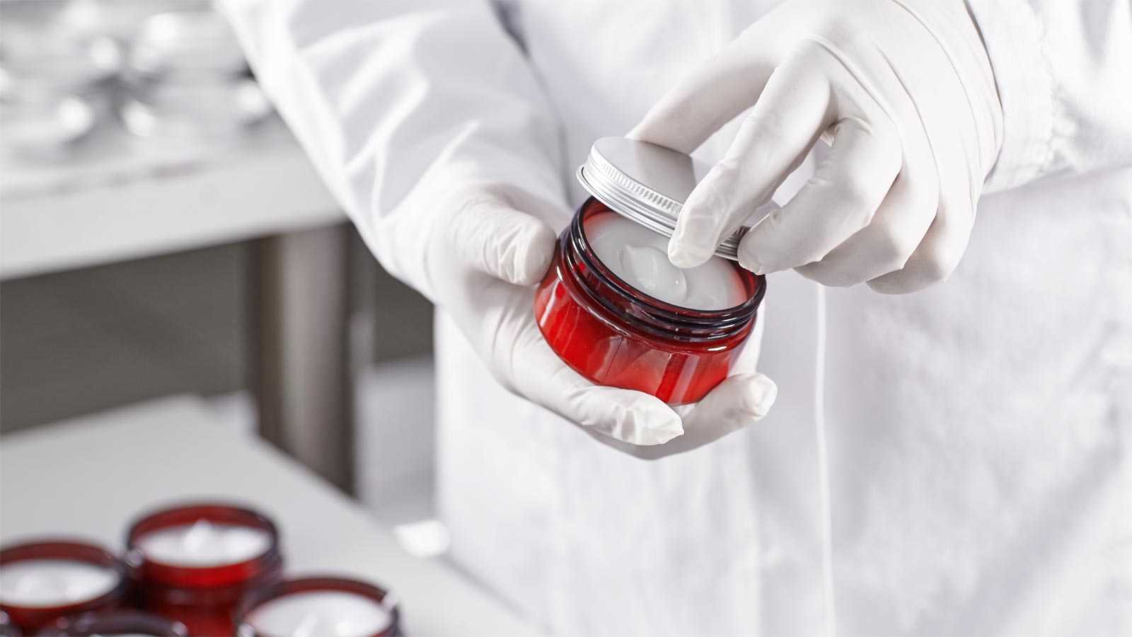 การทดสอบผลิตภัณฑ์เครื่องสําอาง                        Cosmetic product testing