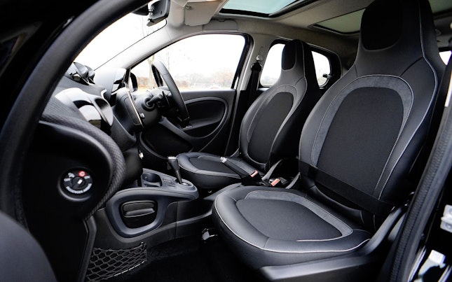 โครงสร้างโมเลกุล (Molecular Structure)