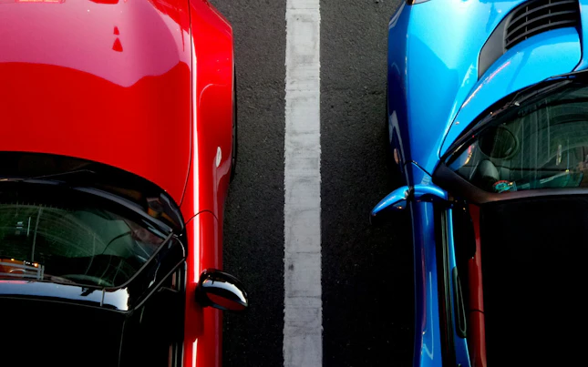 Vista superior de un estacionamiento