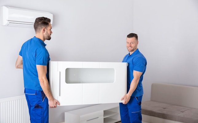 행복한 젊은 커플