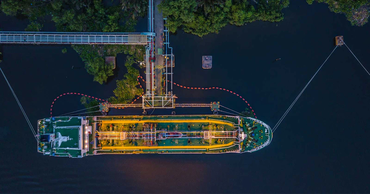 Oil, Gas and Chemical Inspection | SGS USA