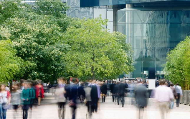 Vedere de sus a țărmului